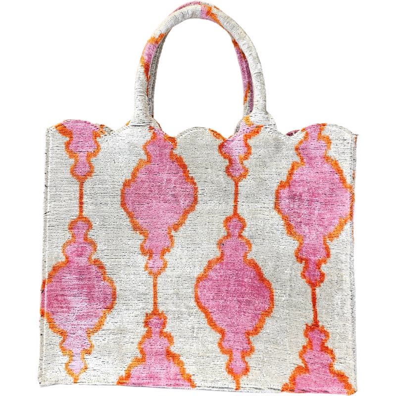 Scalloped tote sale