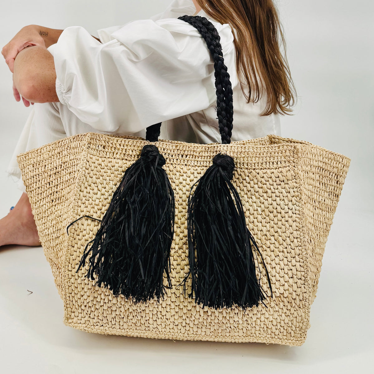 raffia beach bag
raffia shoulder bag
raffia bag beach