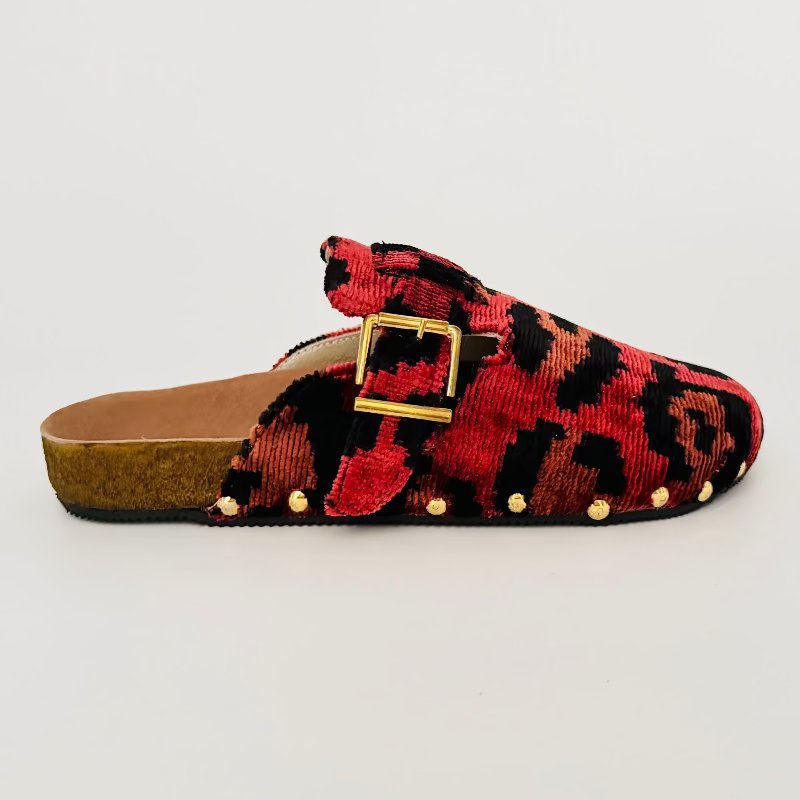 Crimson Safari Tula Slide