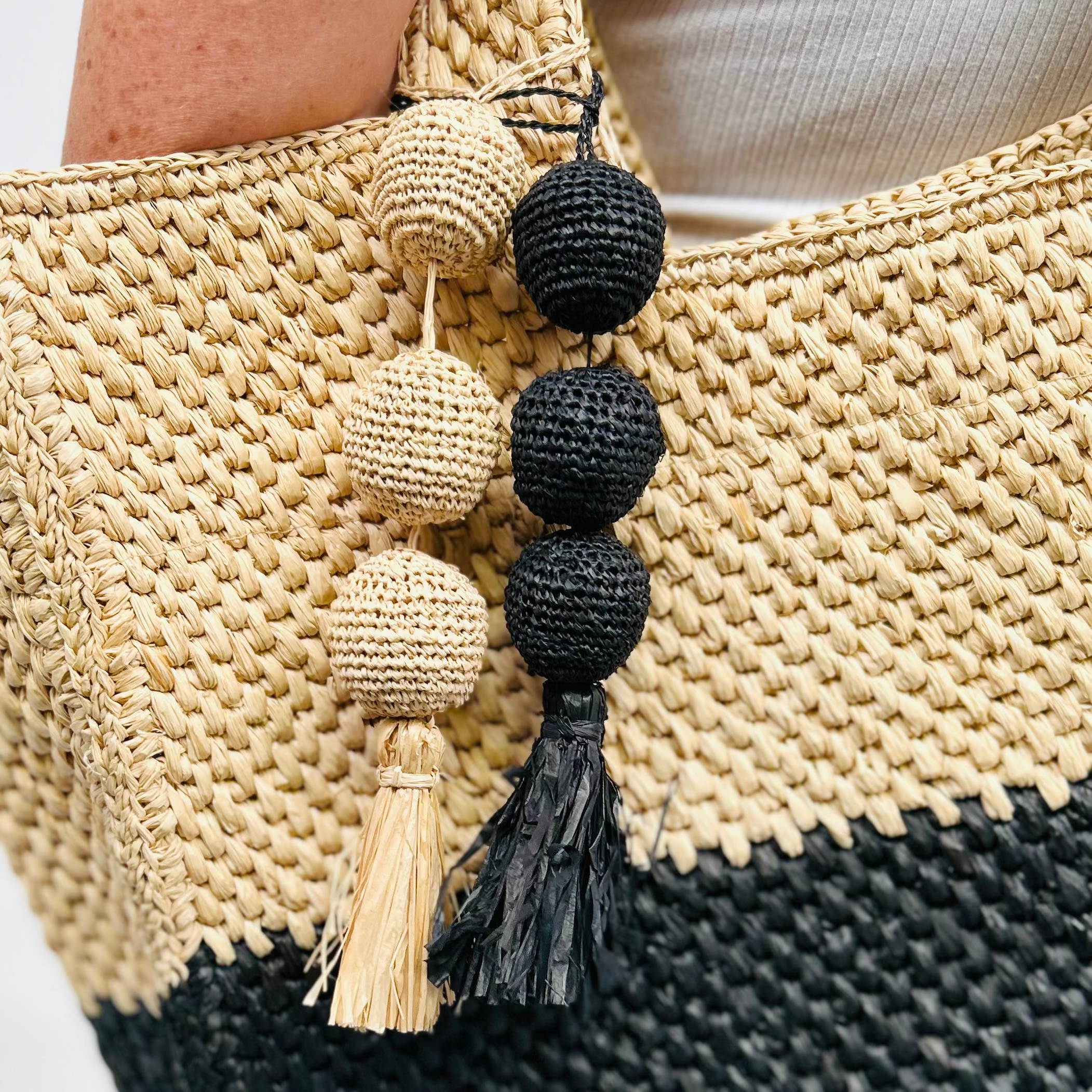 Black and Hay Ball Raffia Bag Charm