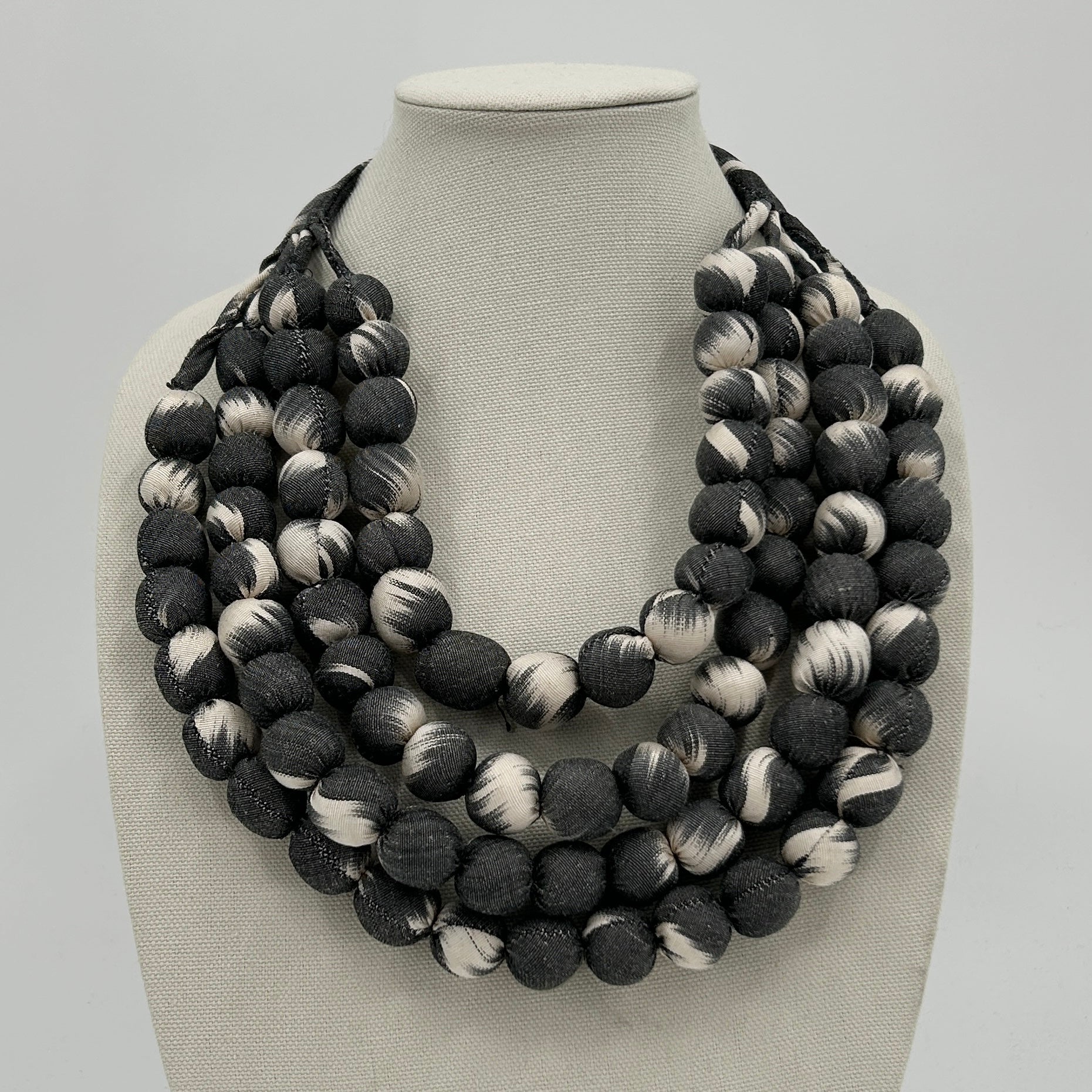 Noir Ivory Ikat Necklace