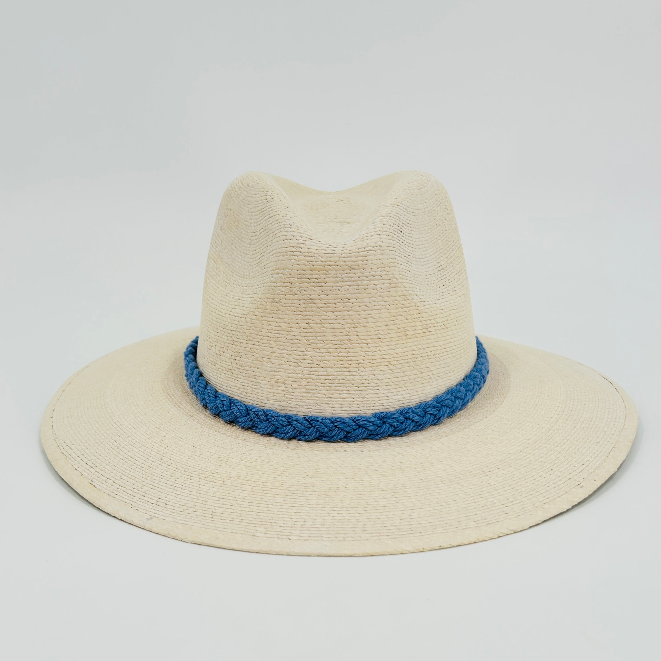 Baldiz  "Blue Hydrangea Blossom Hat"