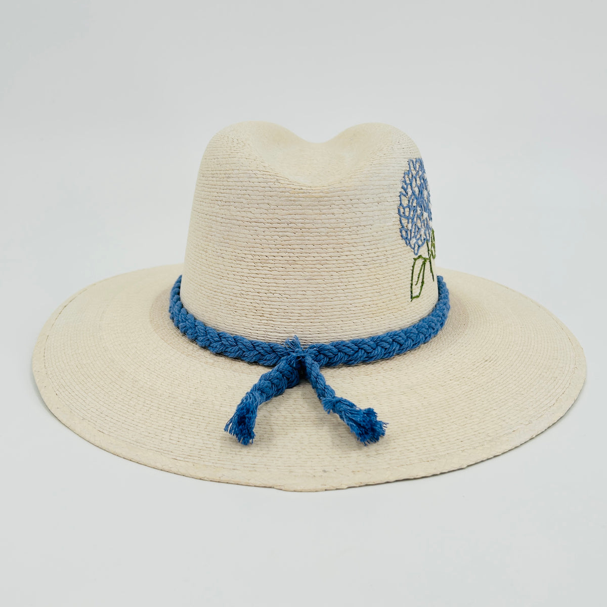 Baldiz  "Blue Hydrangea Blossom Hat"