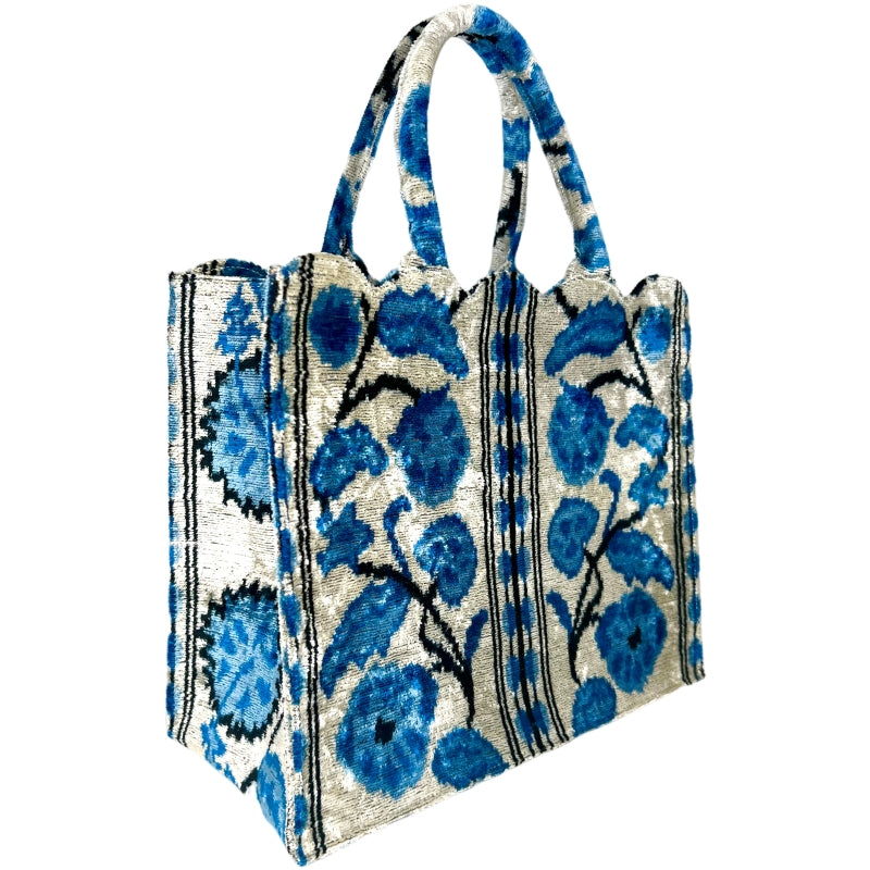 Blue Flower Hazel Scalloped Tote