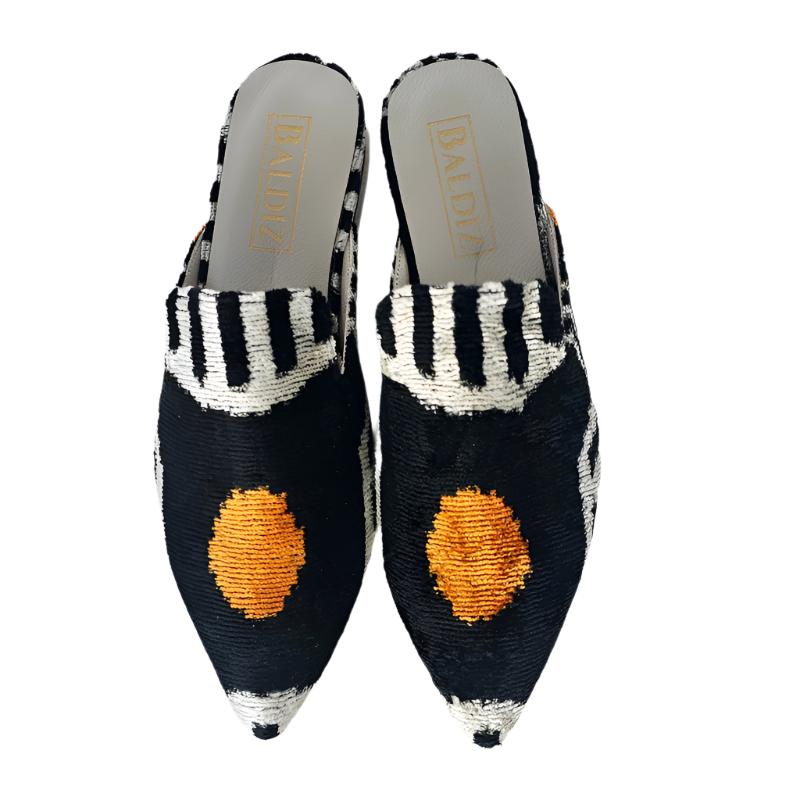 Black and White with Orange Dot Amelia