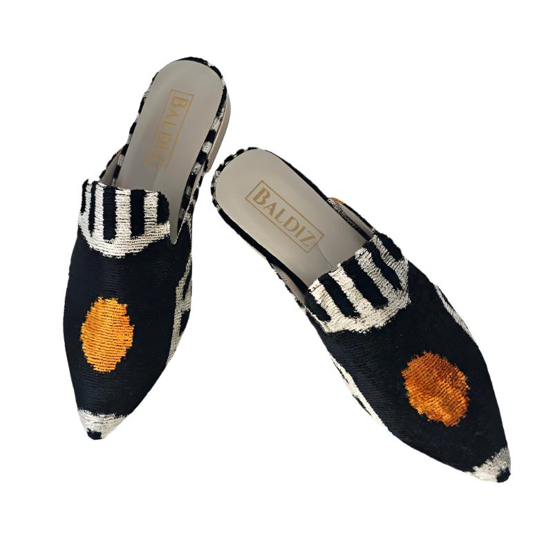 Black and White with Orange Dot Amelia